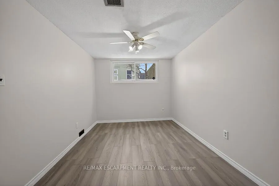 Photo 21 of 16 Golden Orchard Drive, Hamilton, Gourley — HOMEH