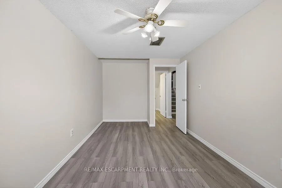 Photo 22 of 16 Golden Orchard Drive, Hamilton, Gourley — HOMEH