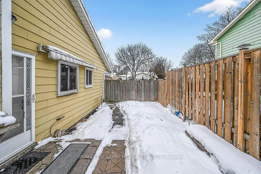 Photo 28 of 16 Golden Orchard Drive, Hamilton, Gourley — HOMEH