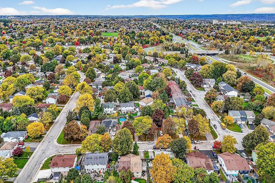 Photo 32 of 16 Golden Orchard Drive, Hamilton, Gourley — HOMEH