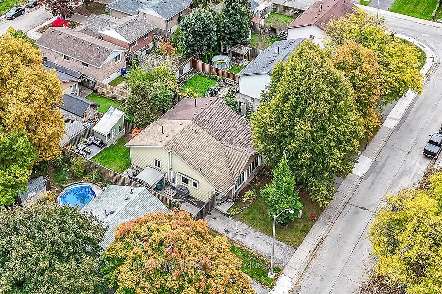 Photo 33 of 16 Golden Orchard Drive, Hamilton, Gourley — HOMEH