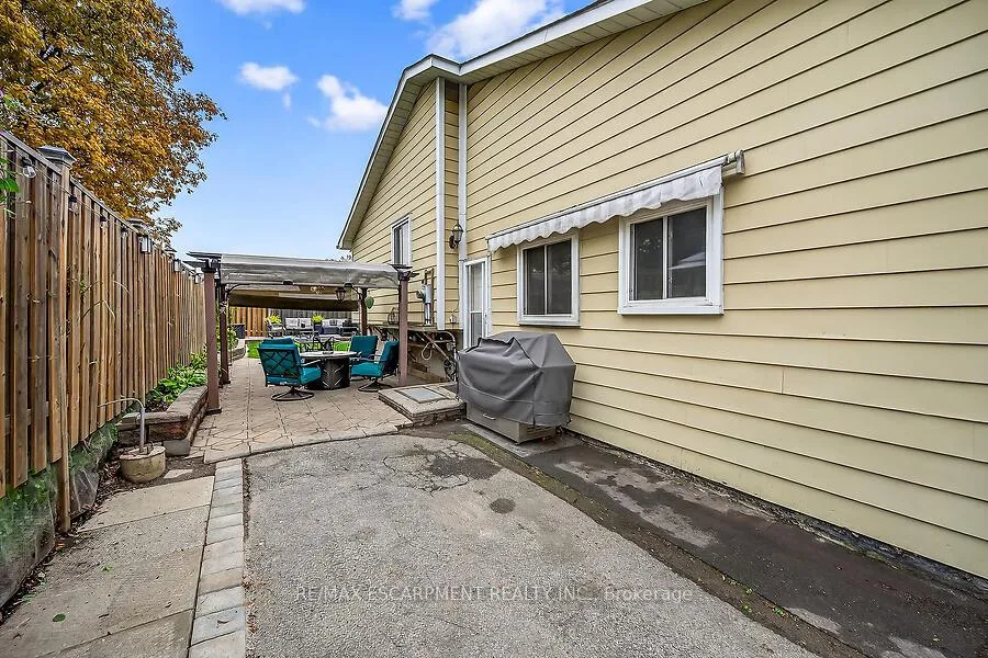 Photo 36 of 16 Golden Orchard Drive, Hamilton, Gourley — HOMEH