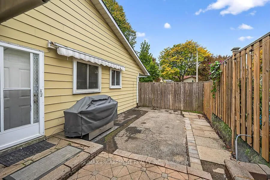 Photo 38 of 16 Golden Orchard Drive, Hamilton, Gourley — HOMEH