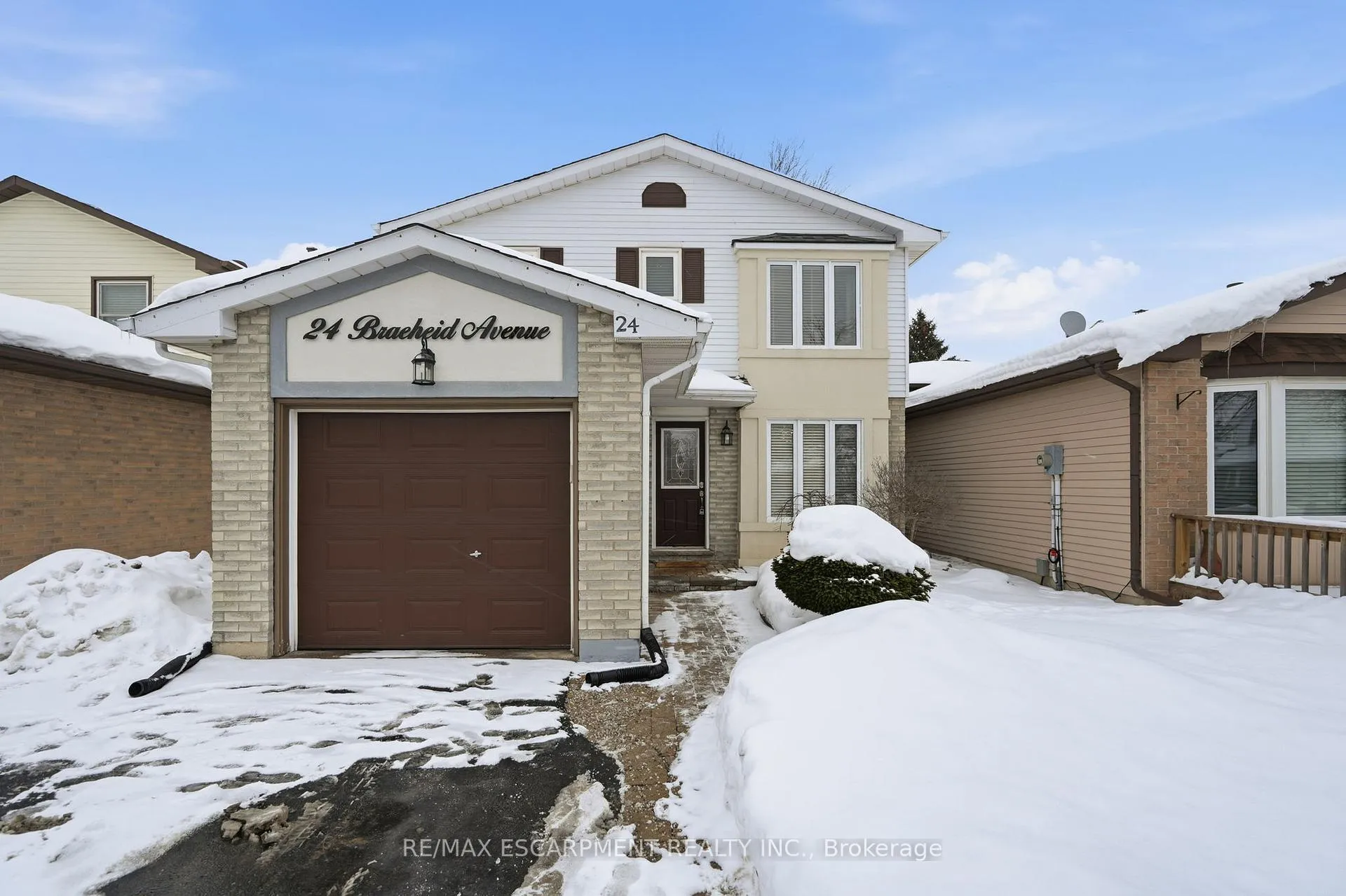Front of 24 Braeheid Avenue
