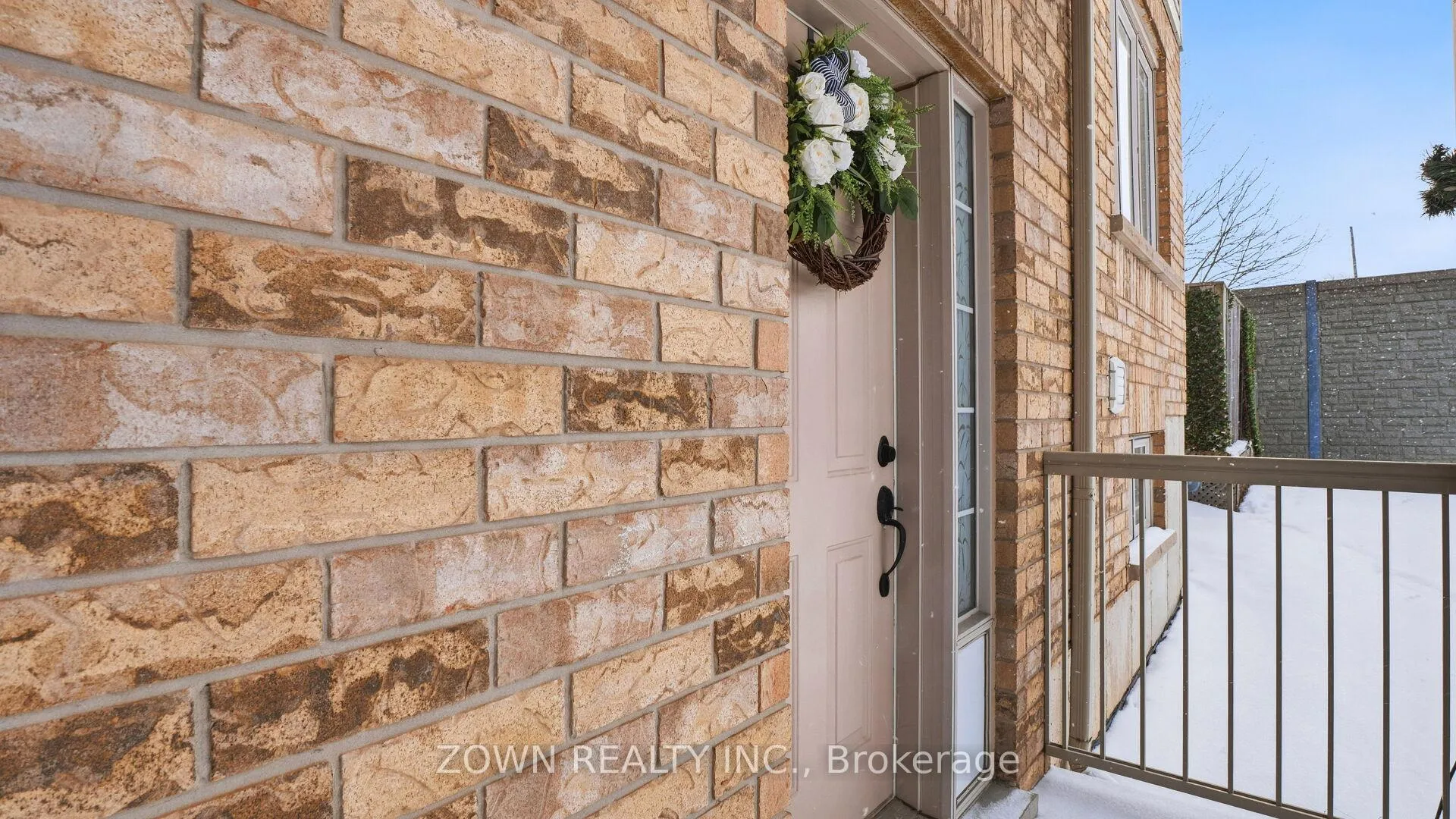 Photo 4 of Unit 42, 242 Upper Mount Albion Road, Hamilton, Stoney Creek Mountain — HOMEH