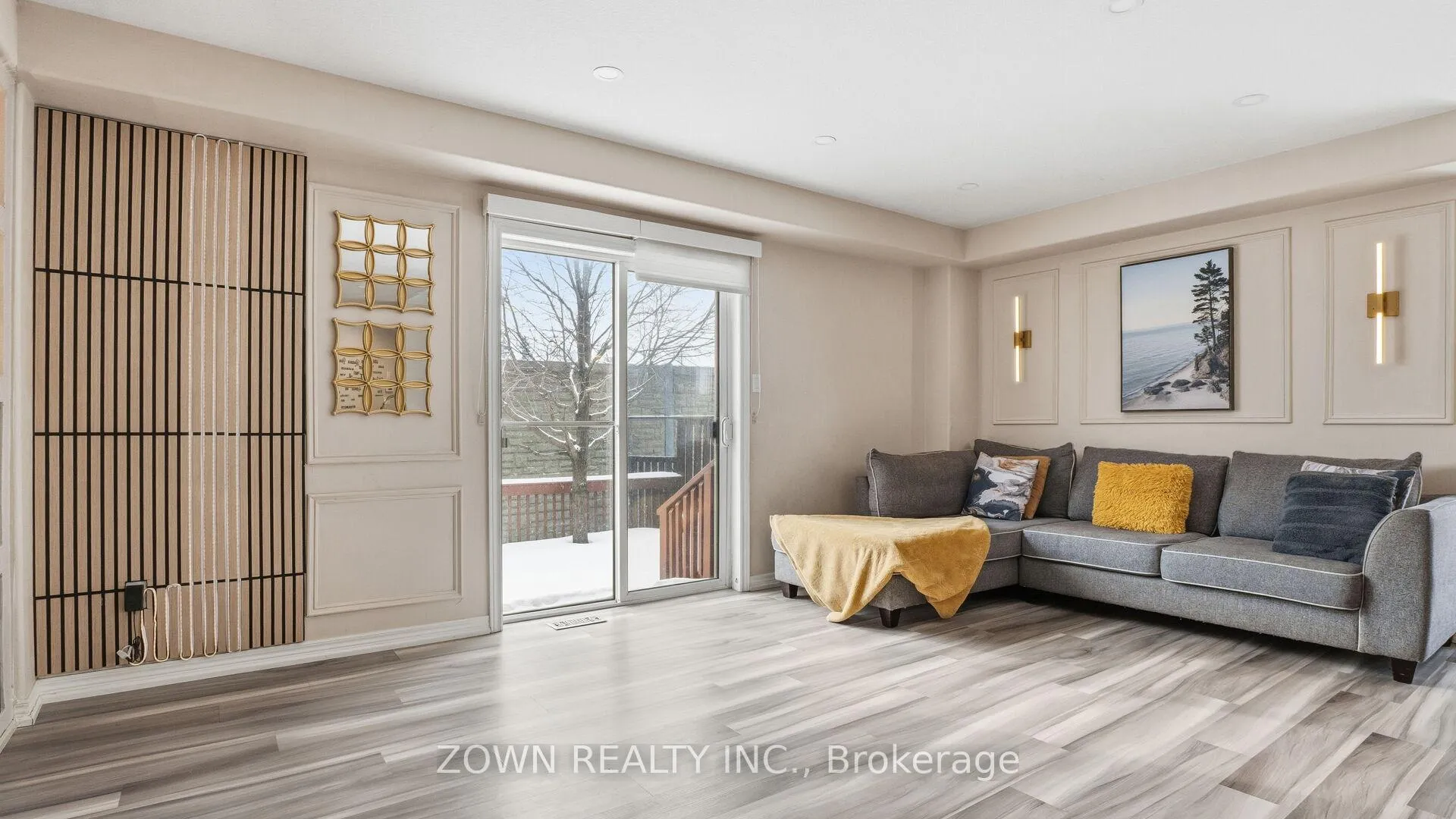 Photo 6 of Unit 42, 242 Upper Mount Albion Road, Hamilton, Stoney Creek Mountain — HOMEH