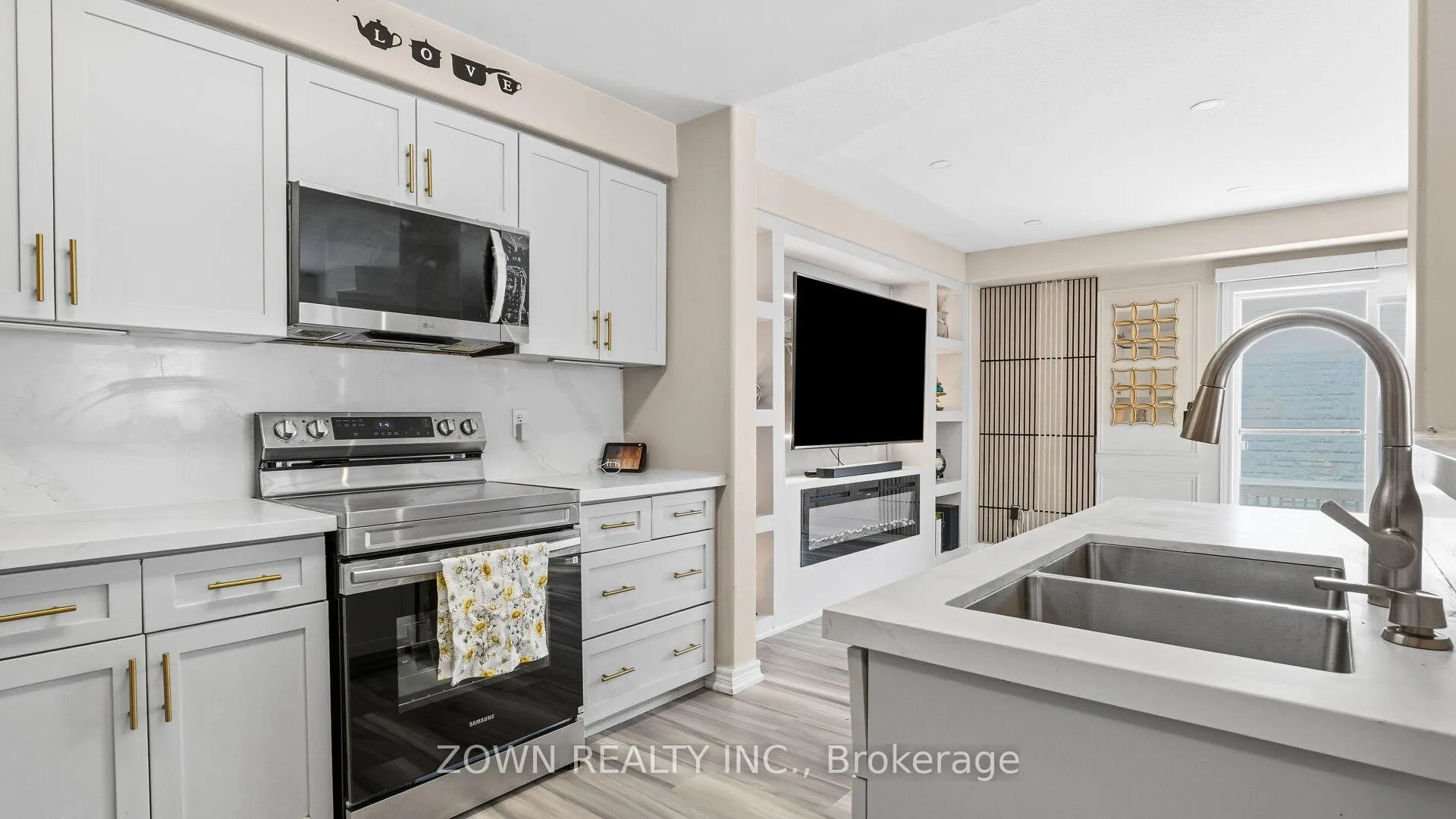 Photo 14 of Unit 42, 242 Upper Mount Albion Road, Hamilton, Stoney Creek Mountain — HOMEH