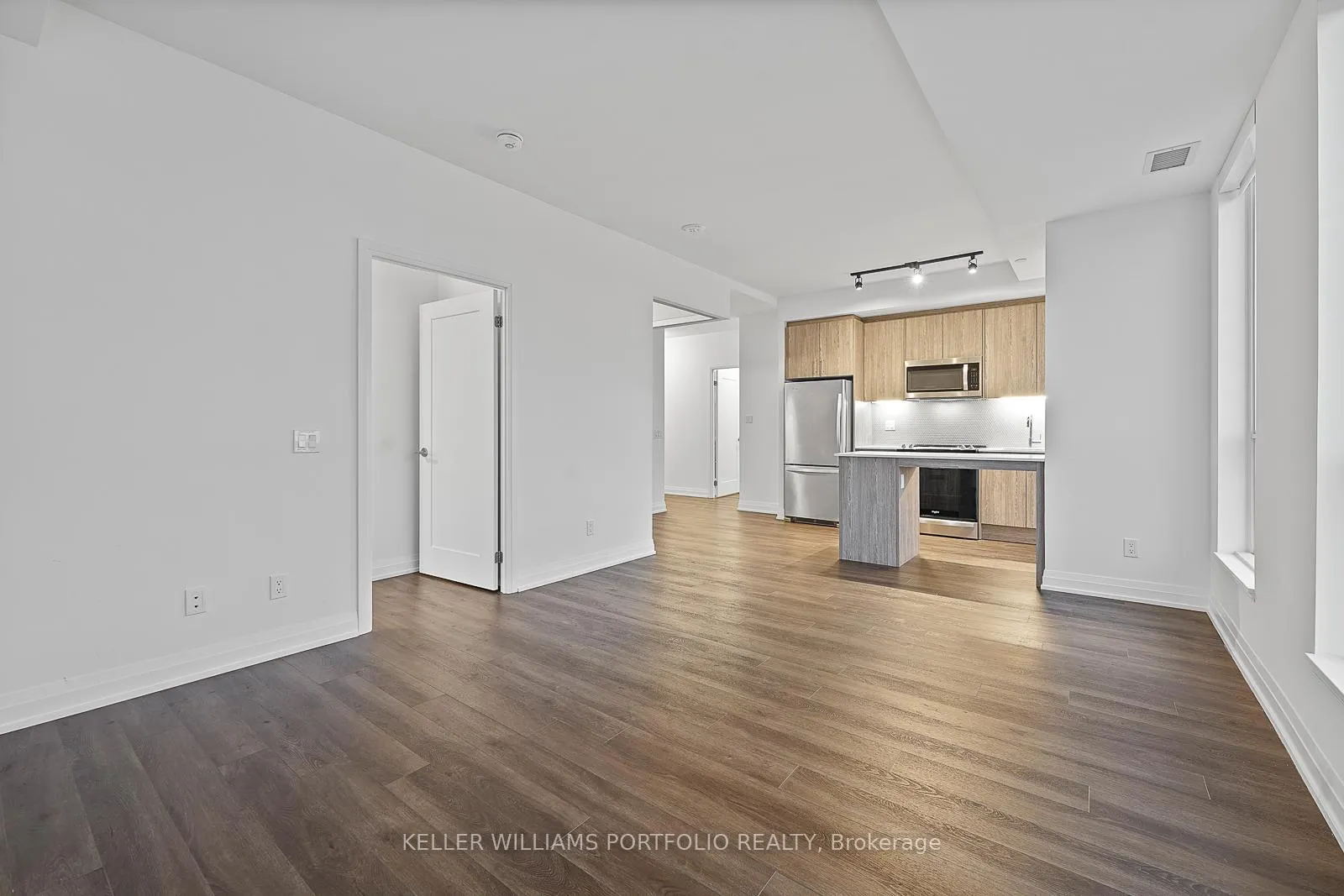 Photo 14 of Unit 615, 286 Main Street, Toronto, East End-Danforth — HOMEH