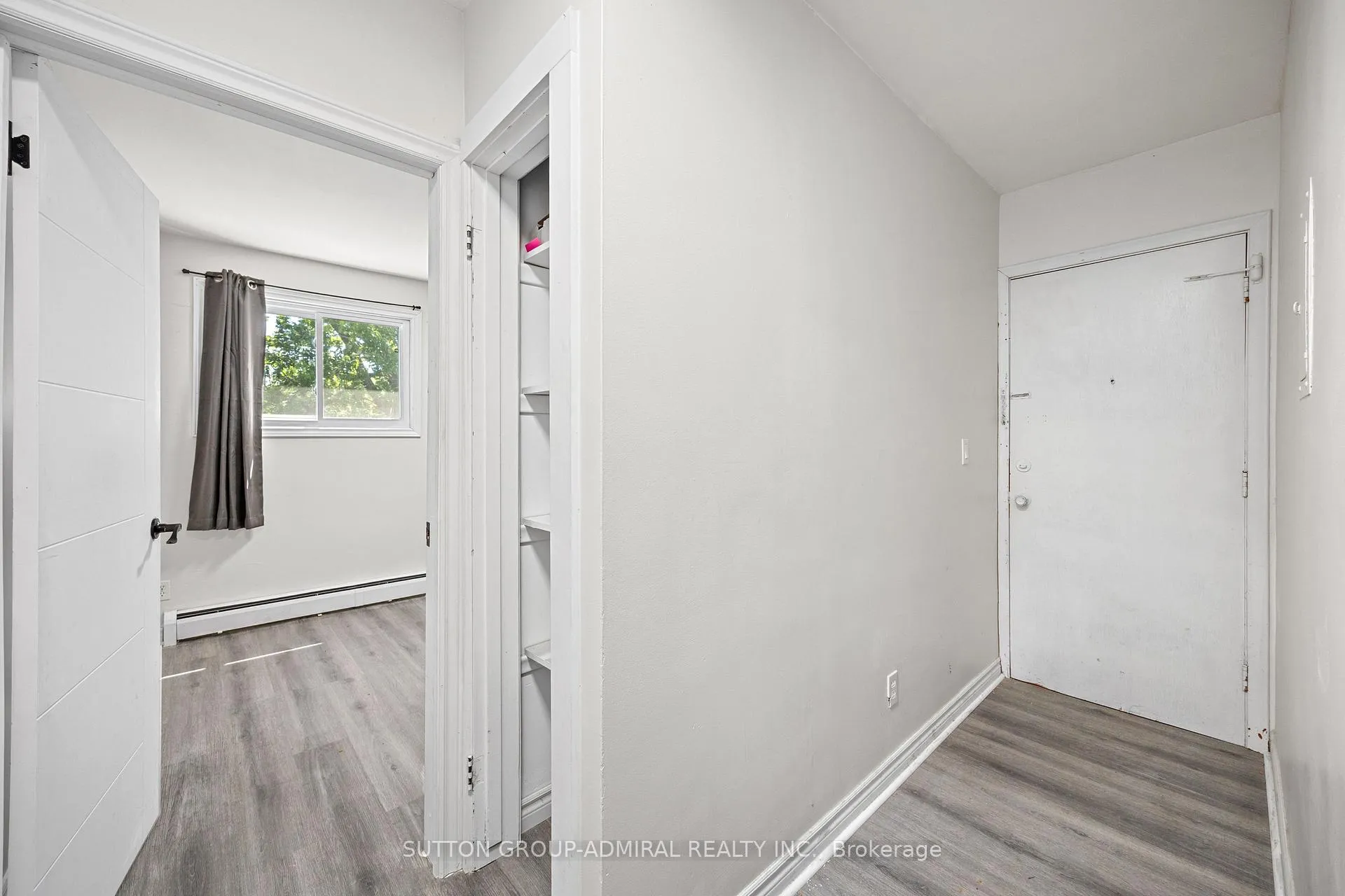 Photo 11 of Unit 6, 91 Toronto Street, Kingston, Central City East — HOMEH