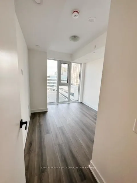 Photo 8 of Unit 531, 9000 Jane Street, Vaughan, Concord — HOMEH