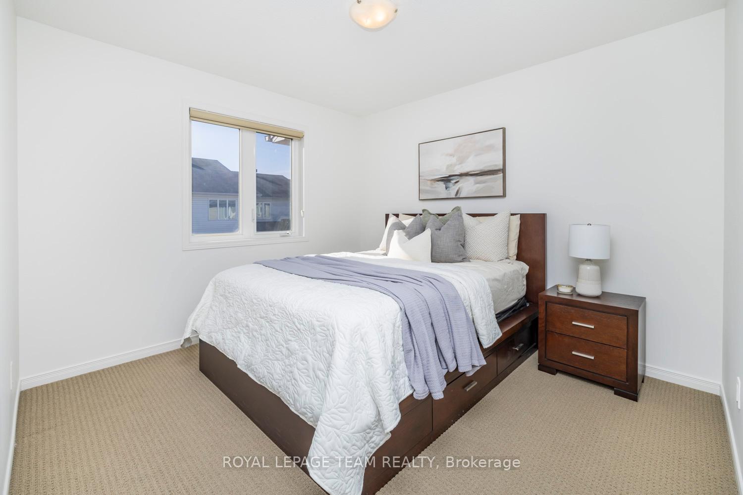 Photo 19 of 209 Macoun Circle, Ottawa, Hunt Club Park/Greenboro — HOMEH