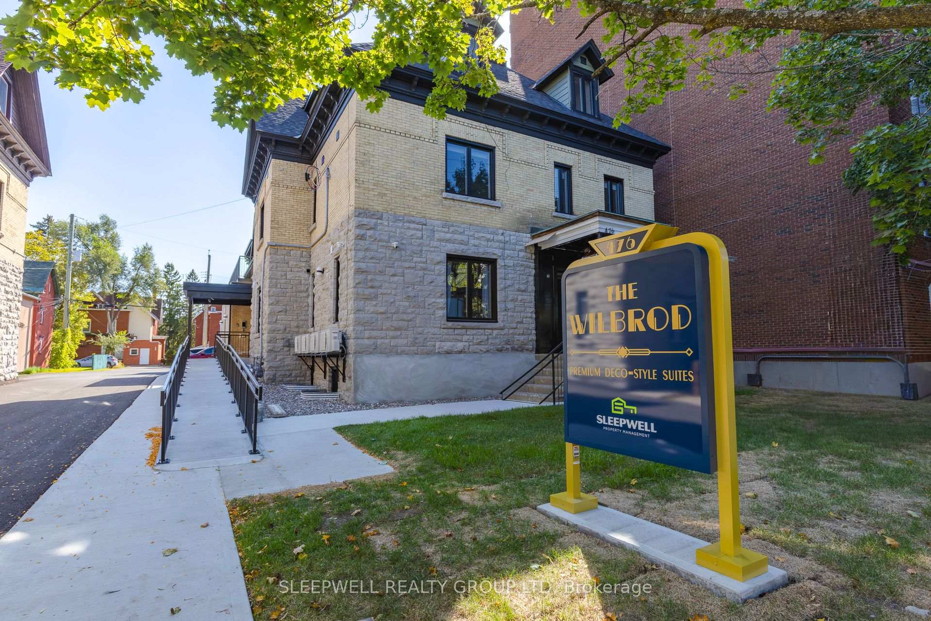 Photo 1 of Unit 206, 476 Wilbrod Street, Ottawa, Sandy Hill — HOMEH