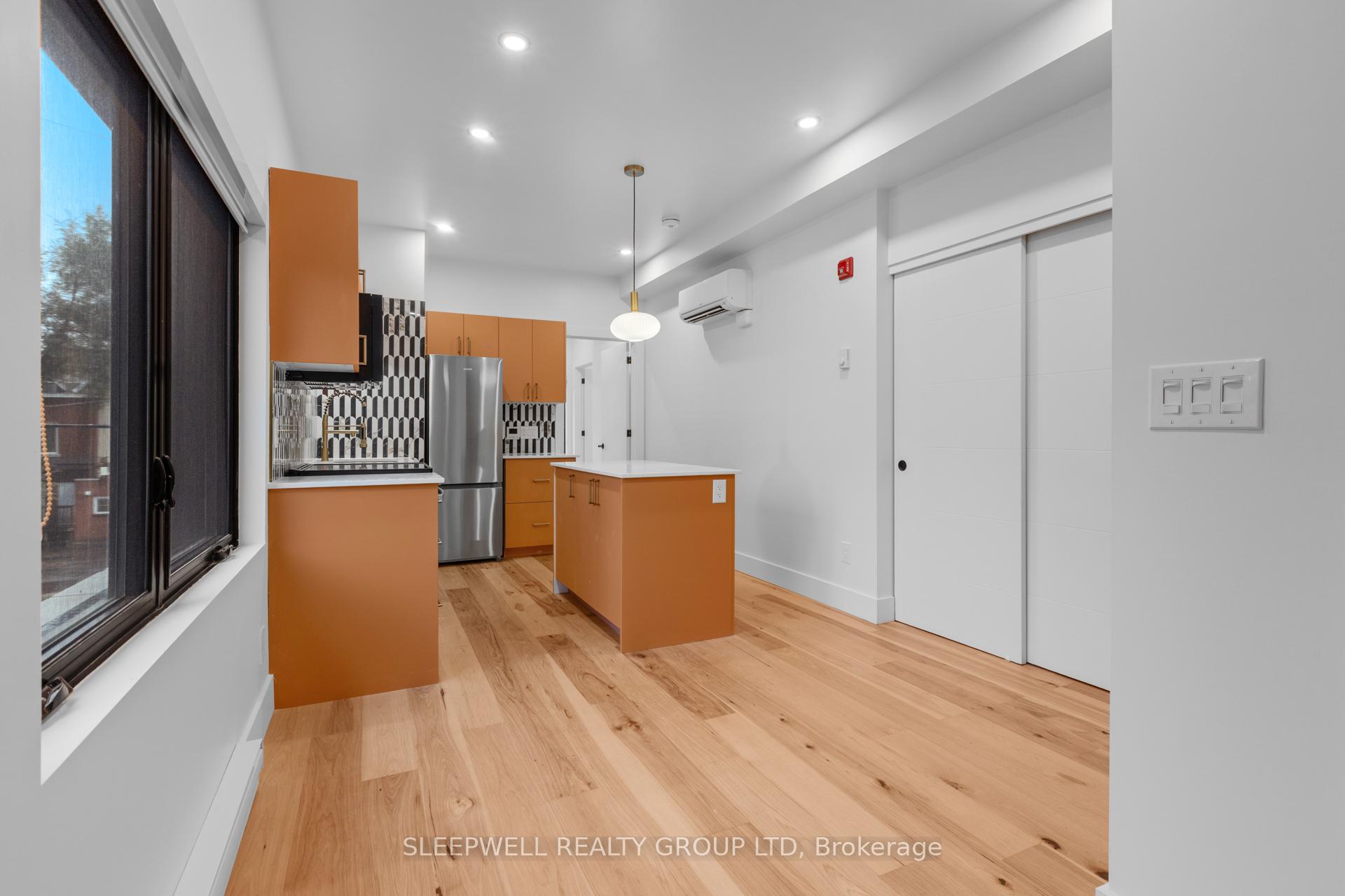 Photo 5 of Unit 206, 476 Wilbrod Street, Ottawa, Sandy Hill — HOMEH