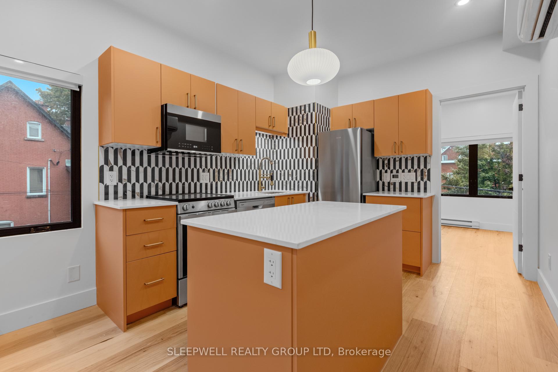 Photo 7 of Unit 206, 476 Wilbrod Street, Ottawa, Sandy Hill — HOMEH