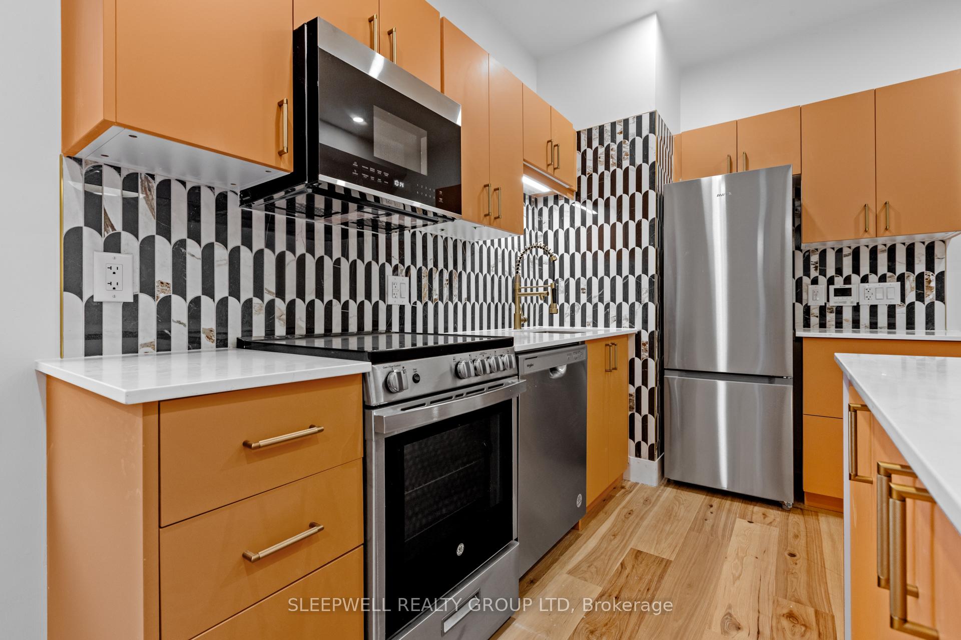 Photo 8 of Unit 206, 476 Wilbrod Street, Ottawa, Sandy Hill — HOMEH