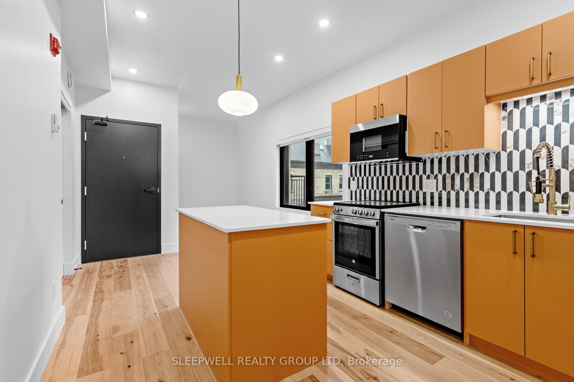Photo 11 of Unit 206, 476 Wilbrod Street, Ottawa, Sandy Hill — HOMEH