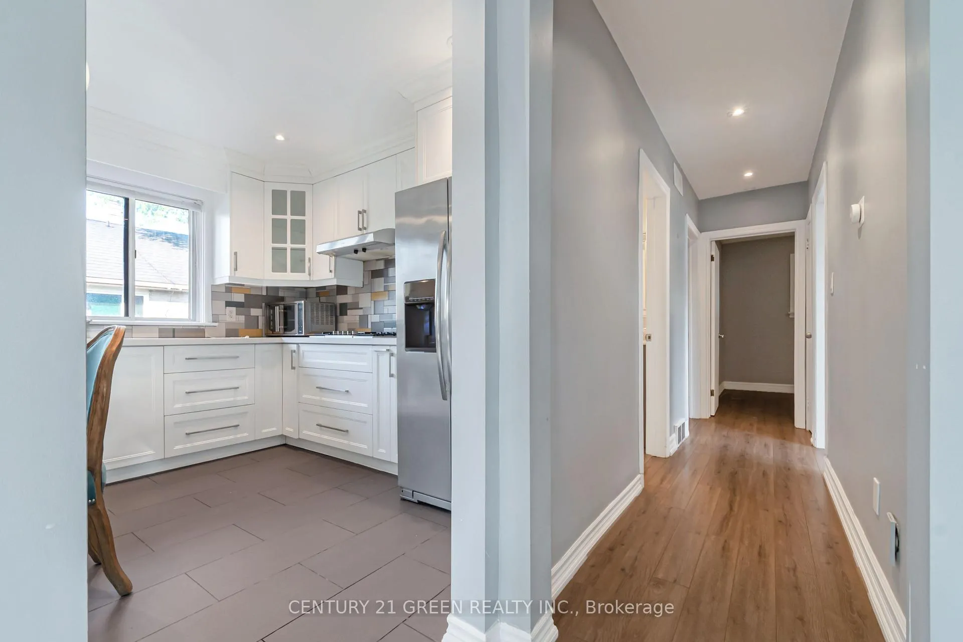 Photo 7 of 1303 Bunnell Drive, Burlington, Mountainside — HOMEH