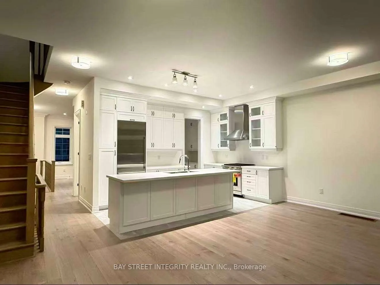 Photo 12 of 9 West Village Lane, Markham, Angus Glen — HOMEH