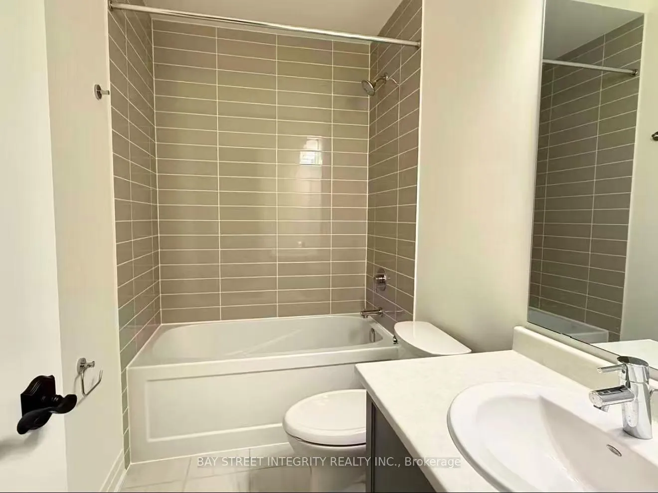 Photo 36 of 9 West Village Lane, Markham, Angus Glen — HOMEH