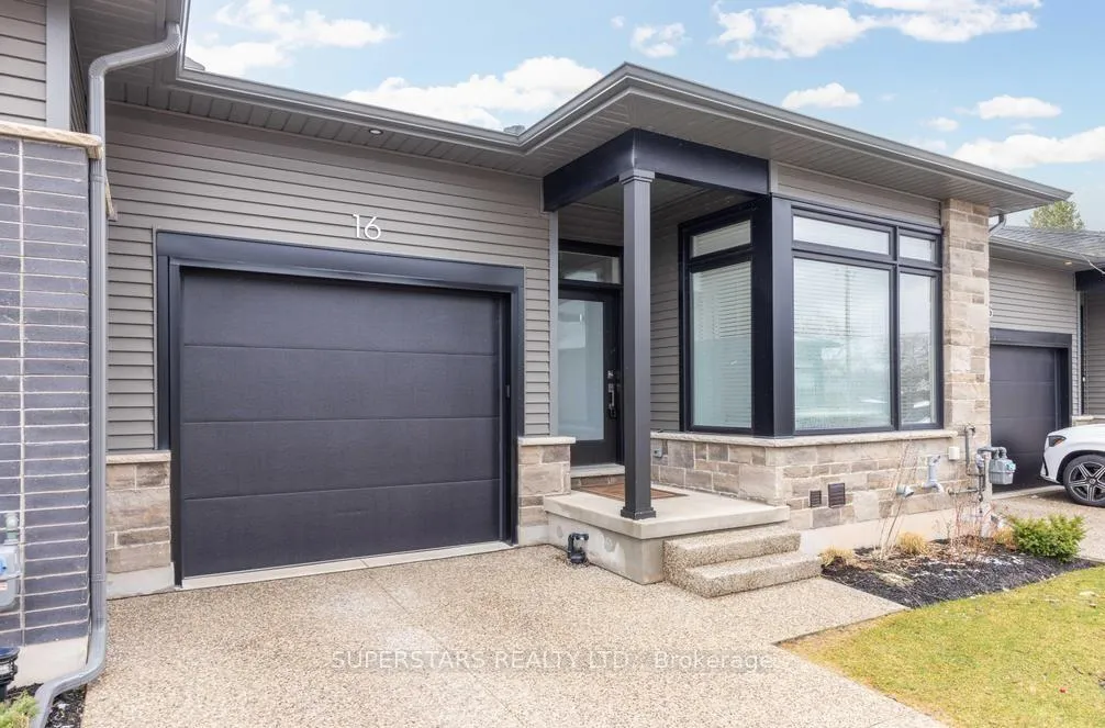 Photo 3 of Unit 16, 8974 Willoughby Drive, Niagara Falls, Chippawa — HOMEH