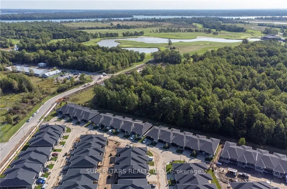 Photo 23 of Unit 16, 8974 Willoughby Drive, Niagara Falls, Chippawa — HOMEH