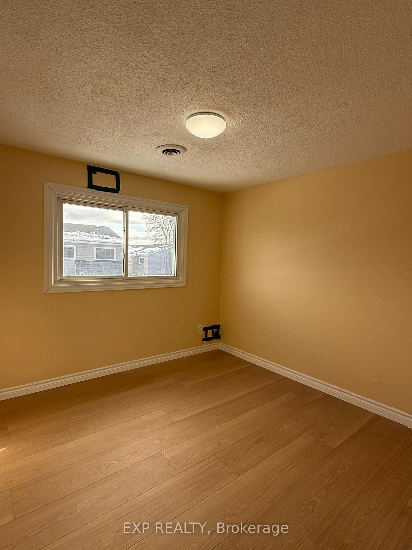 Photo 16 of Unit 31, 2050 Upper Middle Road, Burlington, Brant Hills — HOMEH