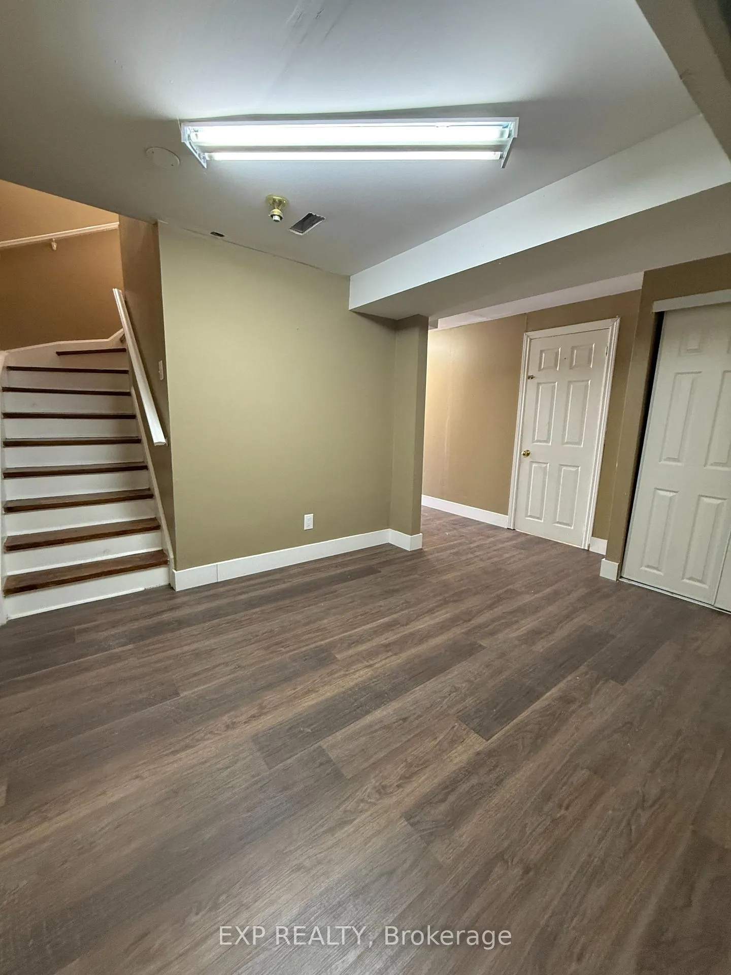 Photo 18 of Unit 31, 2050 Upper Middle Road, Burlington, Brant Hills — HOMEH