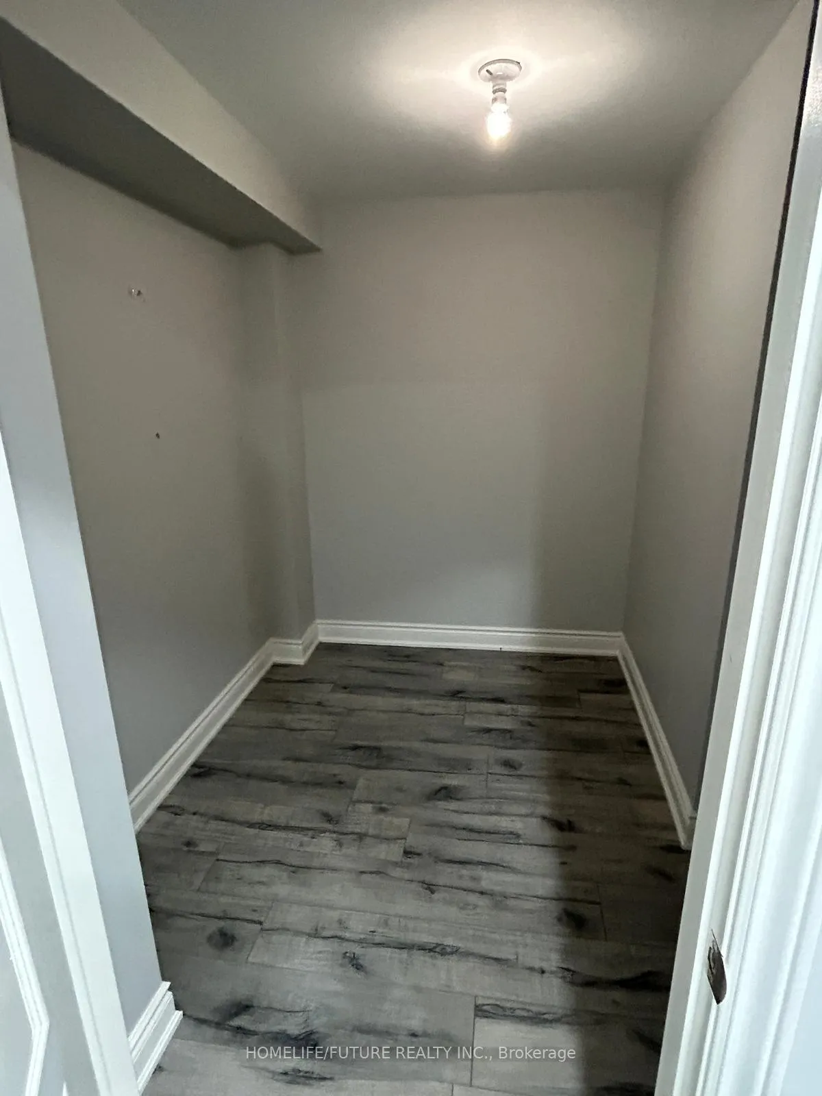 Photo 9 of 357 La Rocca Avenue, Vaughan, Vellore Village — HOMEH