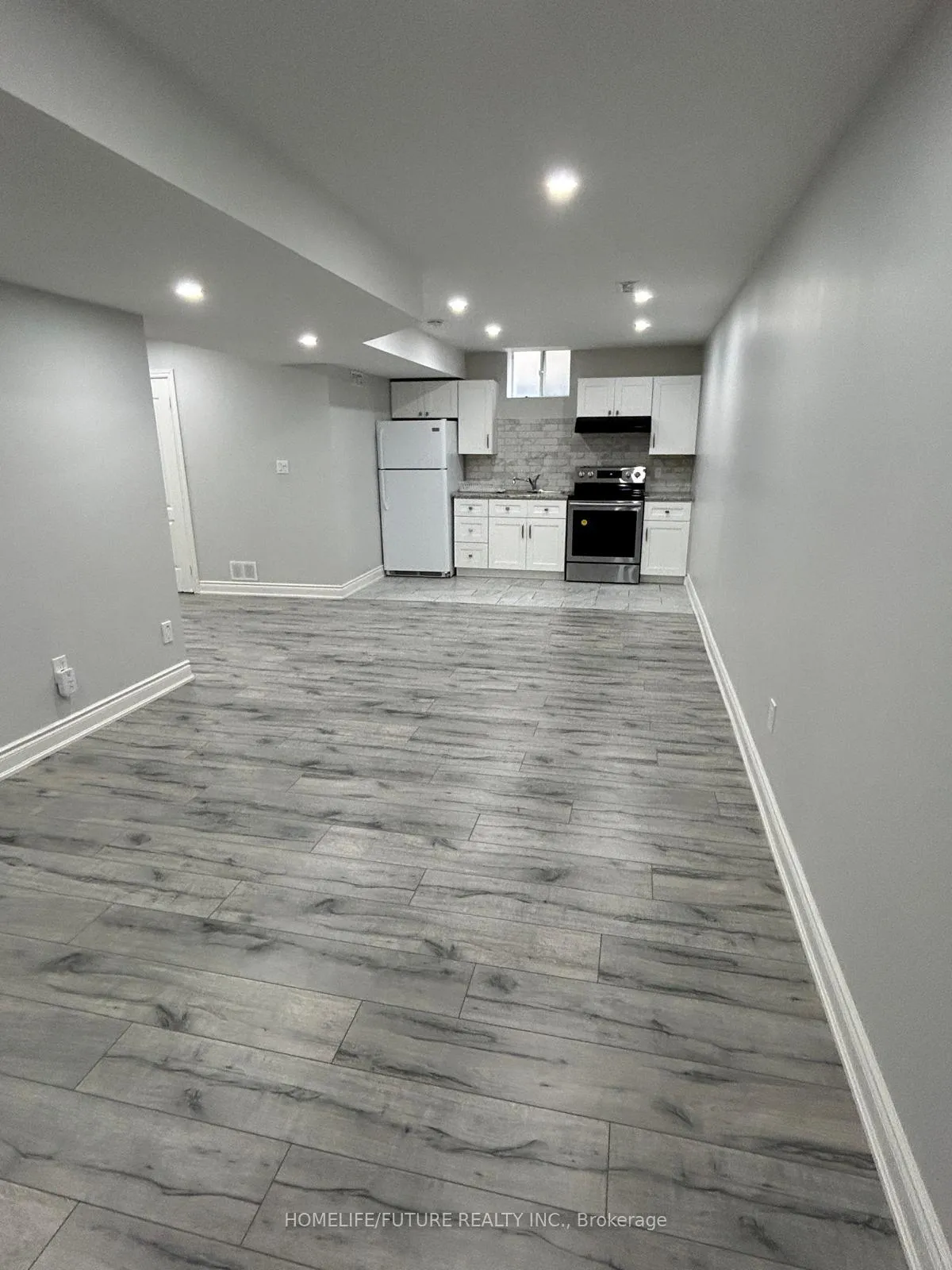 Photo 16 of 357 La Rocca Avenue, Vaughan, Vellore Village — HOMEH