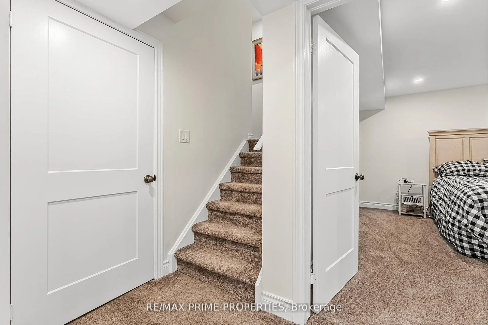 Photo 32 of 52 Clare Avenue, Welland, Coyle Creek — HOMEH