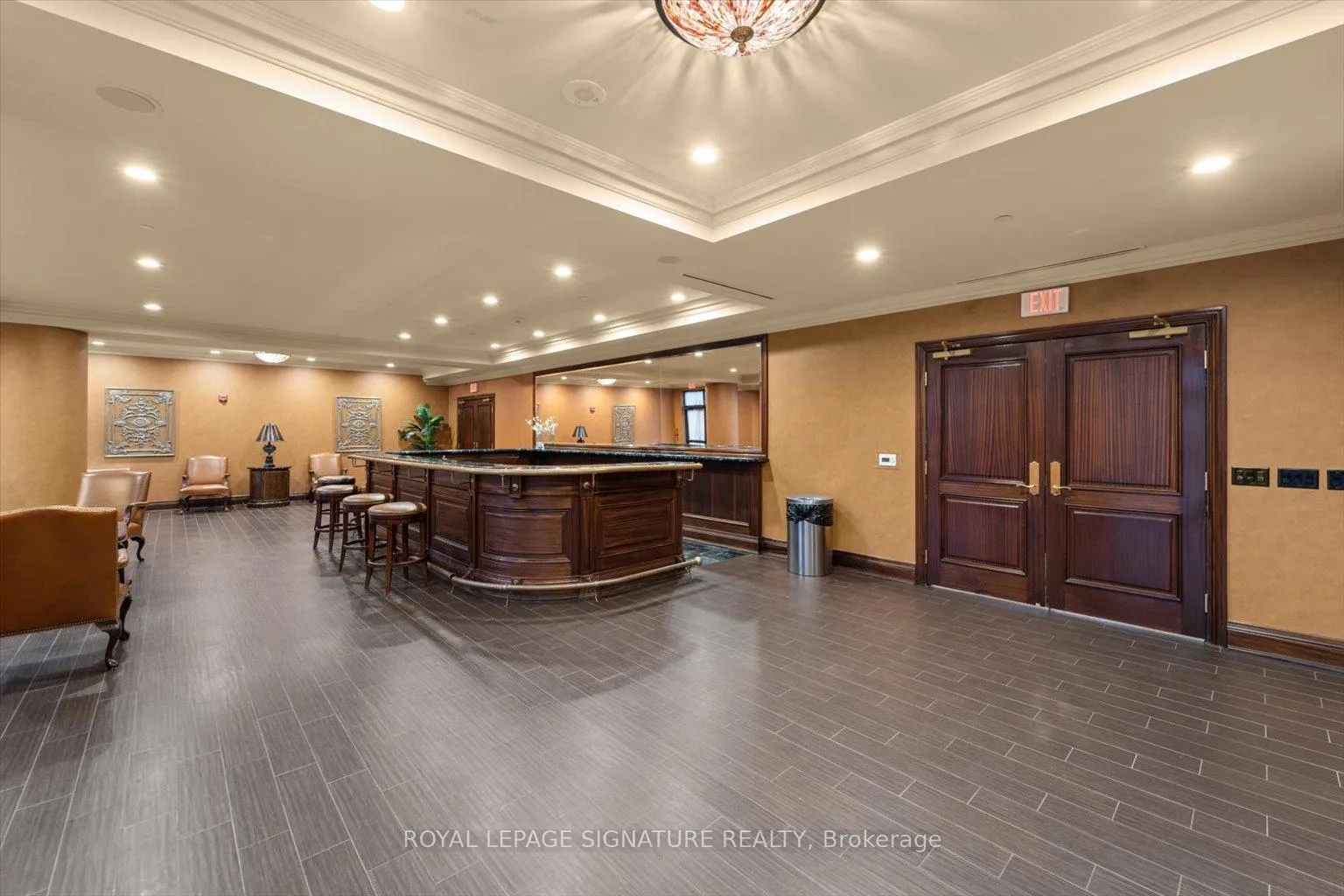 Photo 23 of Unit 511, 9225 Jane Street, Vaughan, Maple — HOMEH
