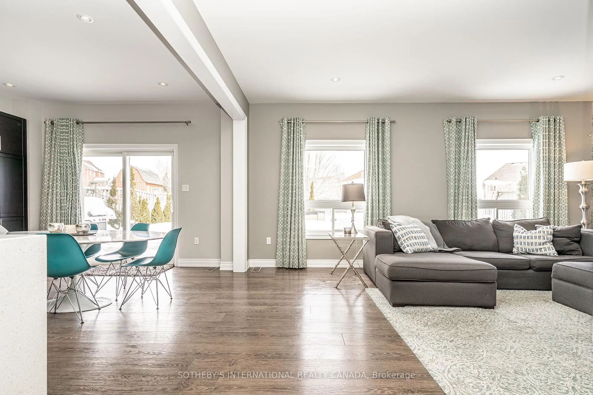 Photo 10 of 1663 Finkle Drive, Oshawa, Taunton — HOMEH