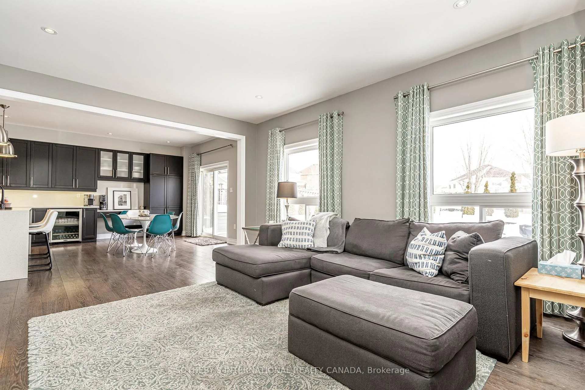 Photo 13 of 1663 Finkle Drive, Oshawa, Taunton — HOMEH