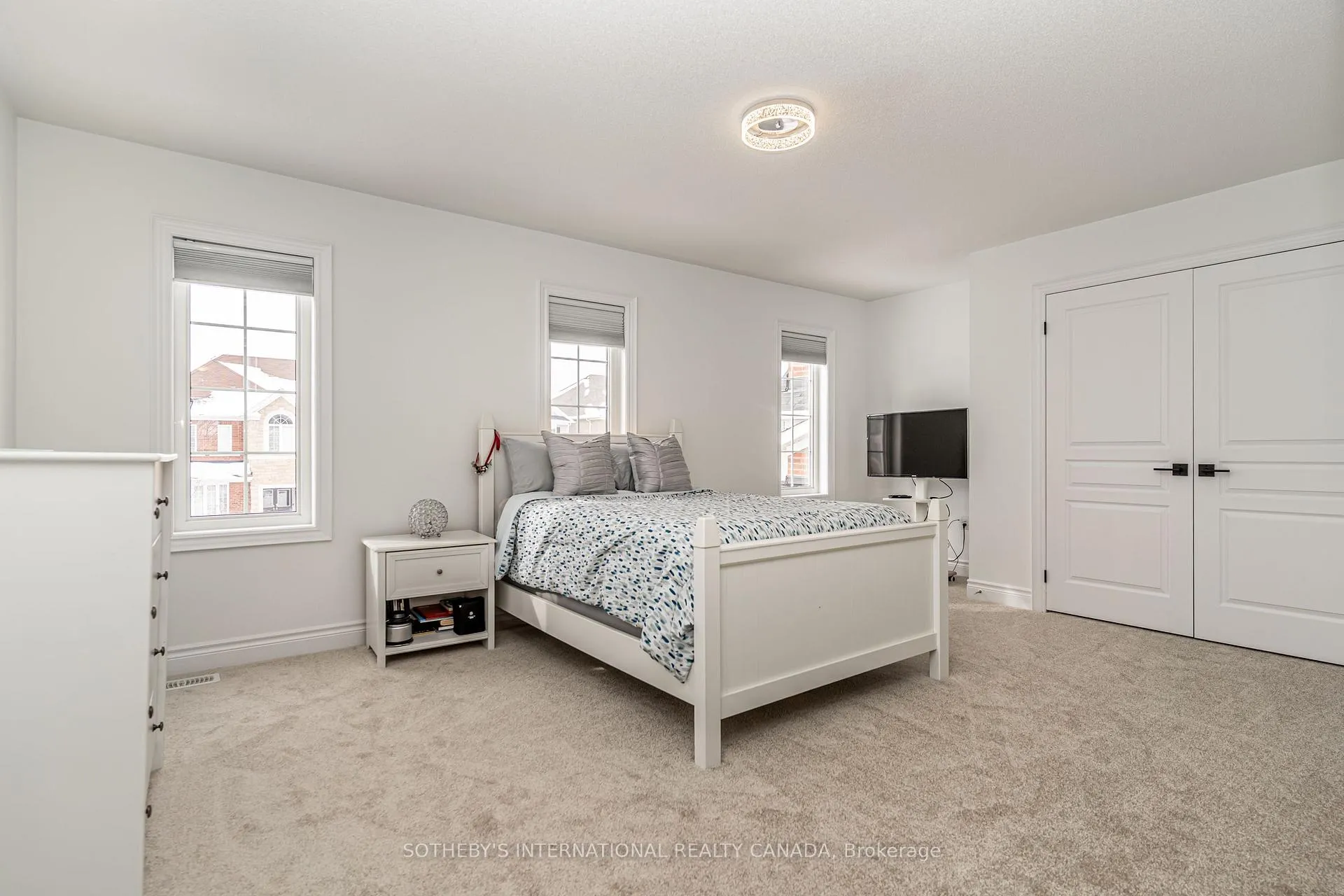 Photo 24 of 1663 Finkle Drive, Oshawa, Taunton — HOMEH