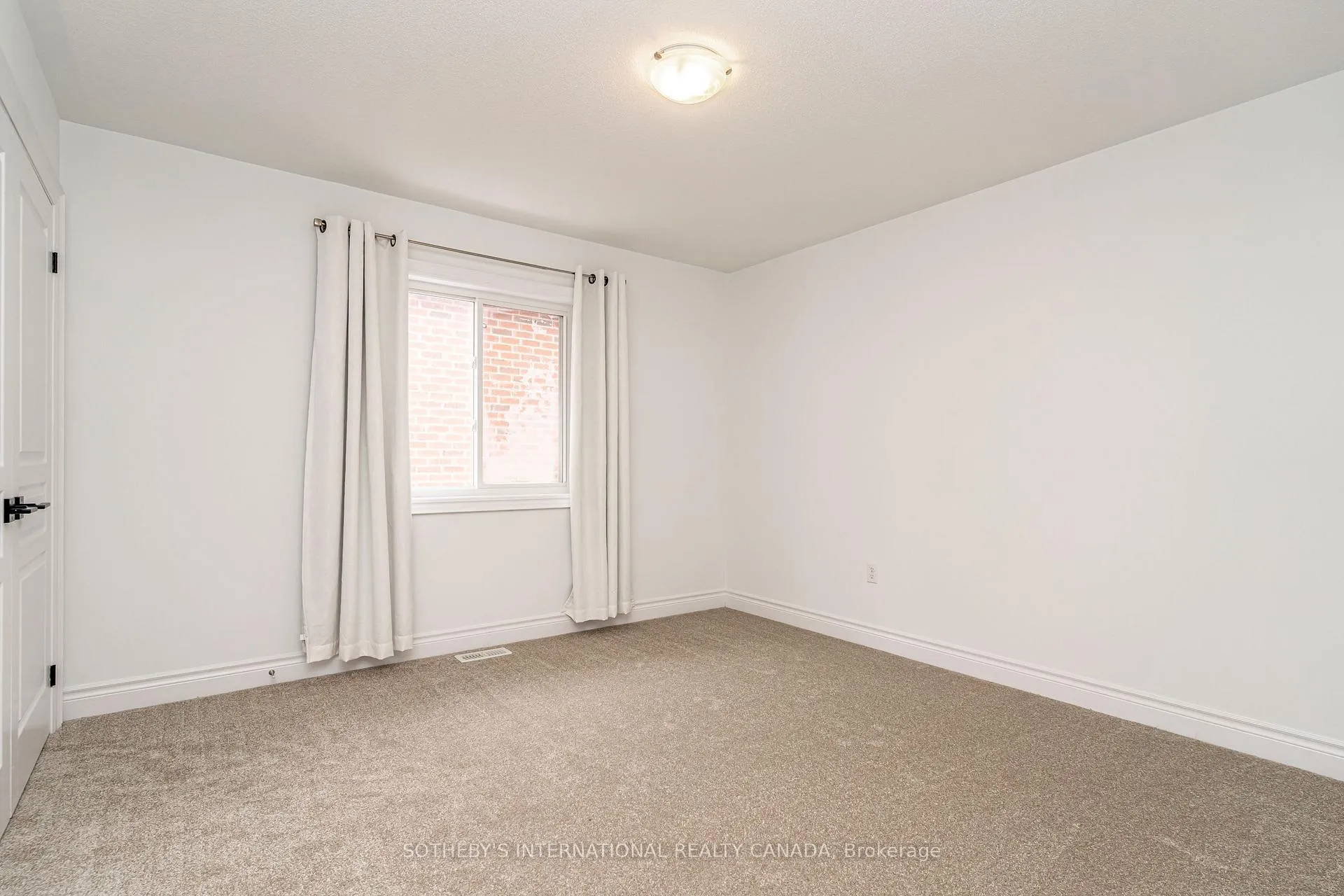 Photo 28 of 1663 Finkle Drive, Oshawa, Taunton — HOMEH