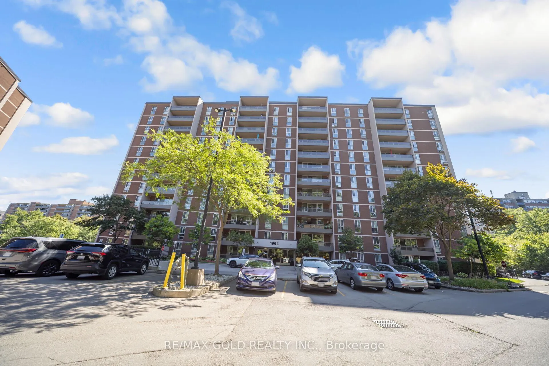 Photo 4 of Unit 404, 1964 Main Street W, Hamilton, Ainslie Wood — HOMEH