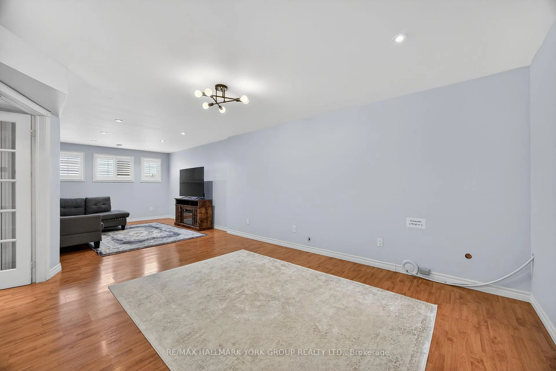 Photo 34 of 25 Forest Dale Drive, Barrie, Little Lake — HOMEH