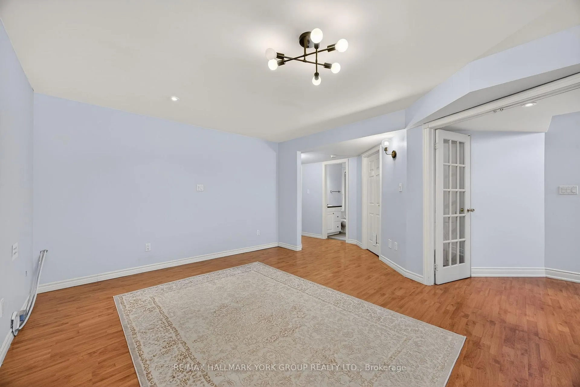 Photo 36 of 25 Forest Dale Drive, Barrie, Little Lake — HOMEH