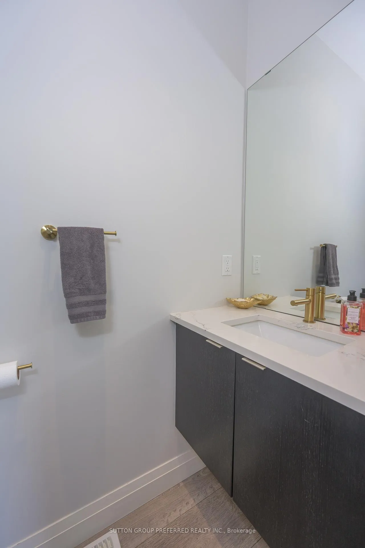 Photo 22 of 723 Apricot Drive, London, South K — HOMEH