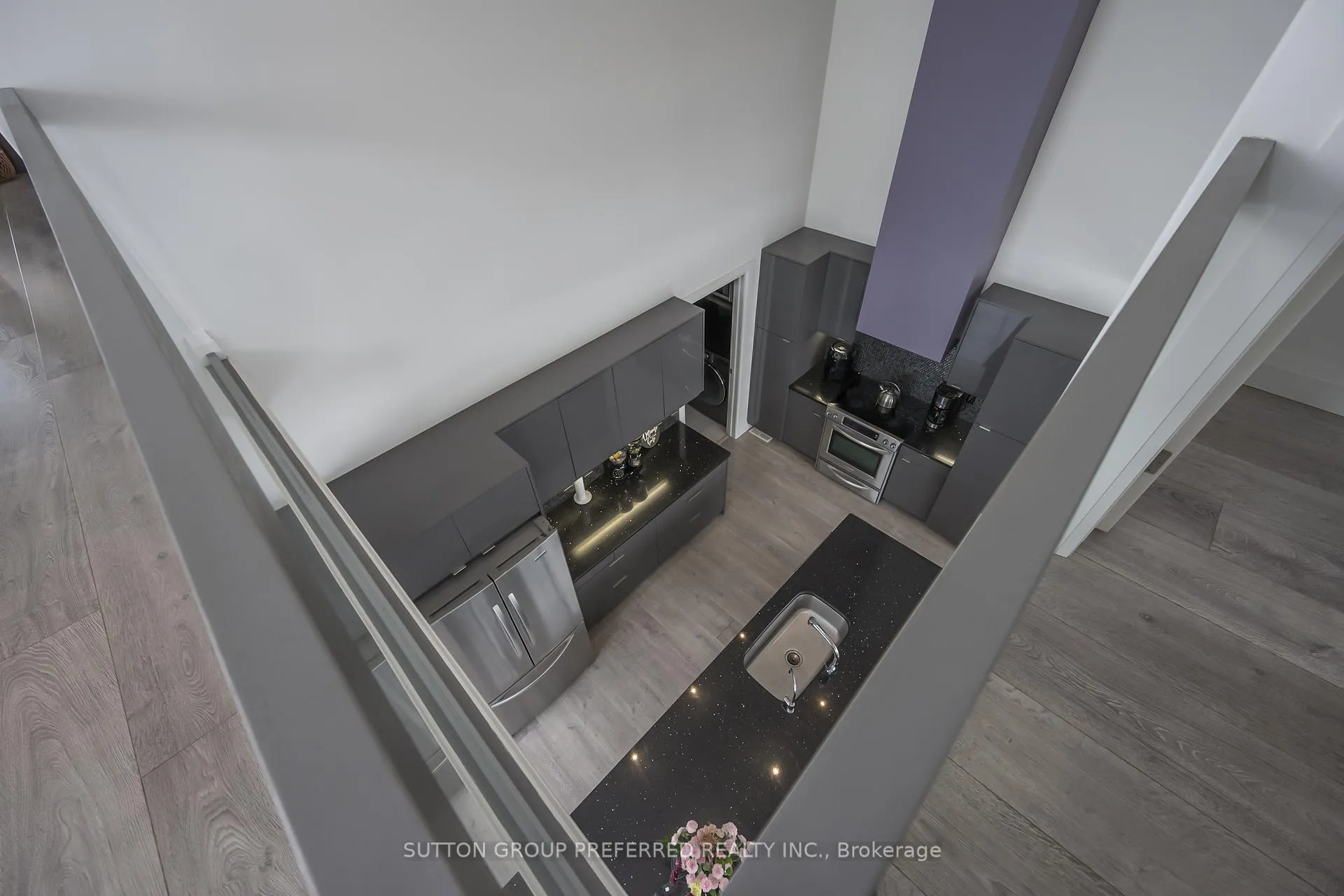 Photo 24 of 723 Apricot Drive, London, South K — HOMEH