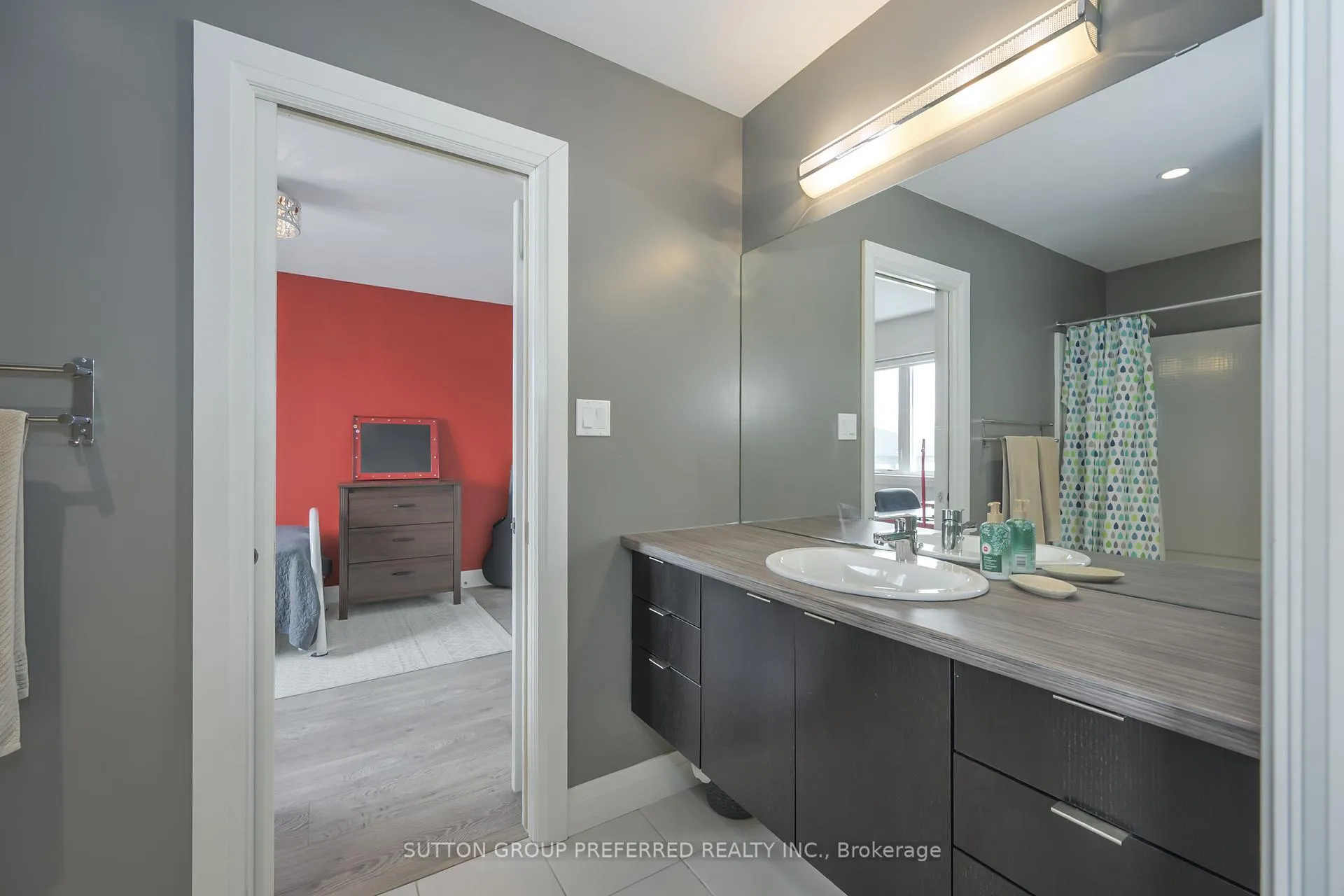 Photo 32 of 723 Apricot Drive, London, South K — HOMEH