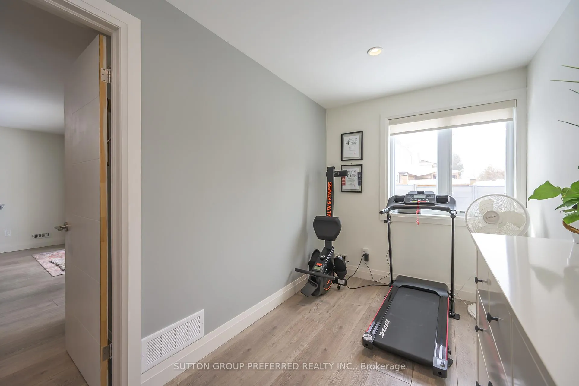Photo 39 of 723 Apricot Drive, London, South K — HOMEH