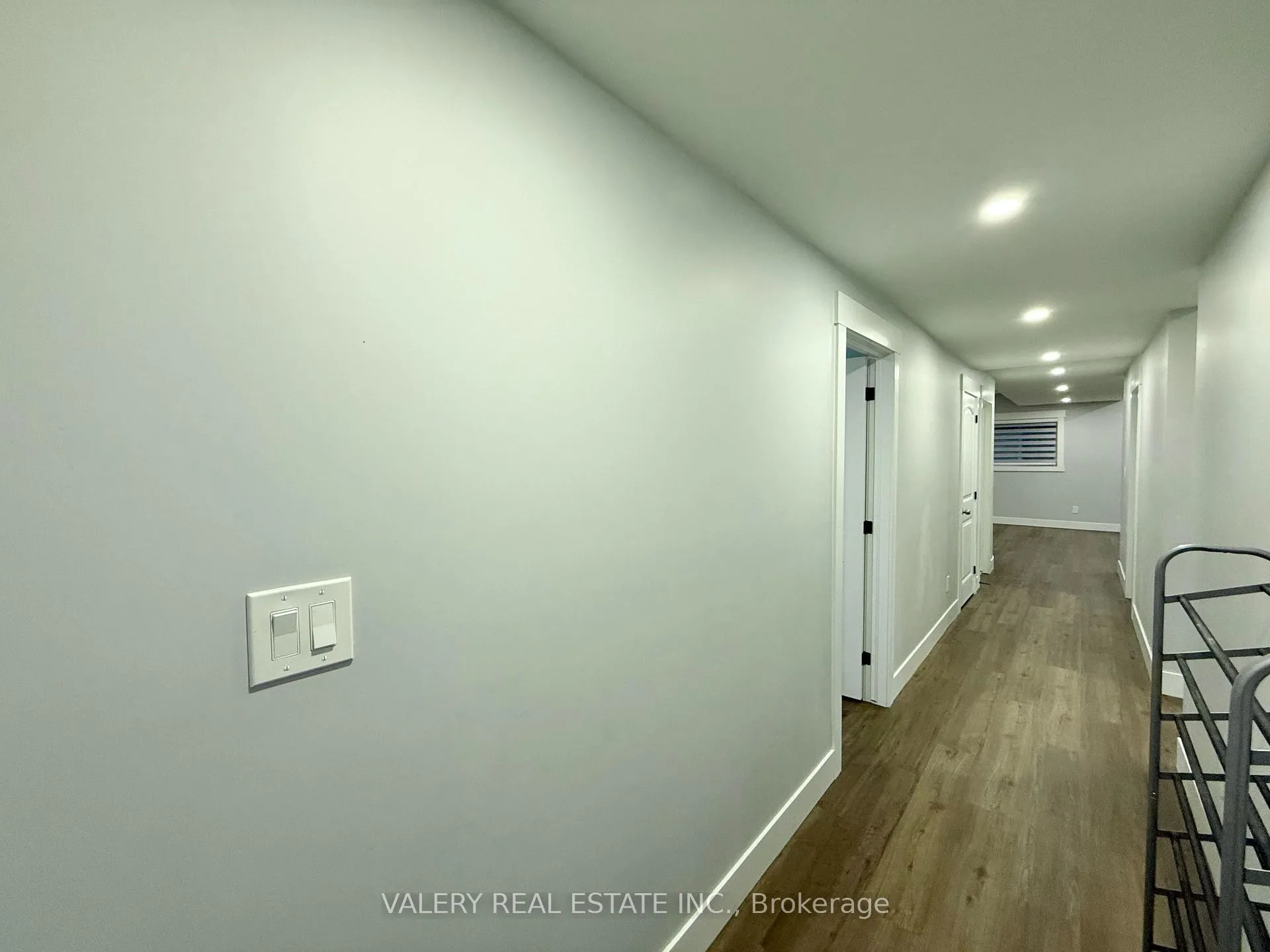 Photo 16 of Unit Lower, 1872 Longfellow Avenue, Windsor — HOMEH