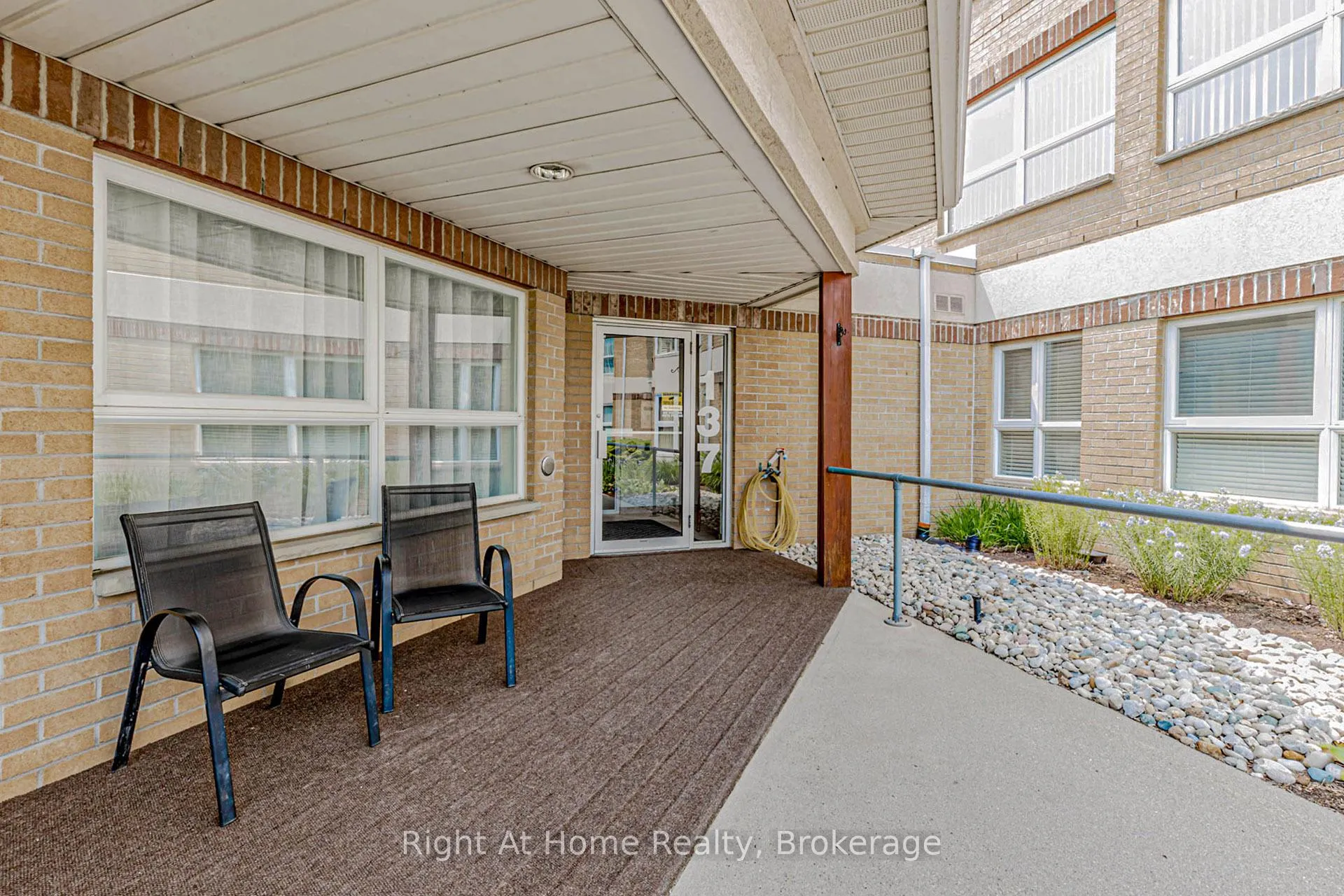 Photo 3 of Unit 106, 137 Martin Street, Milton, Old Milton — HOMEH