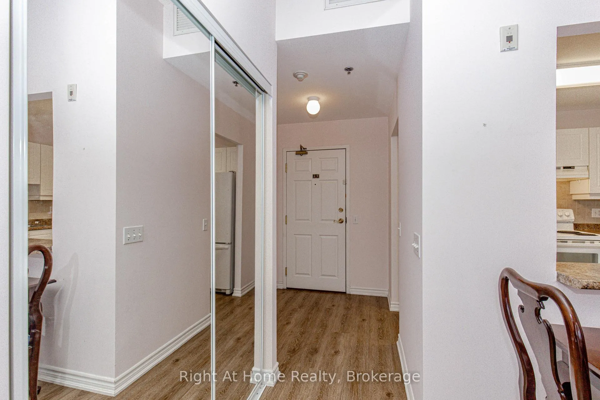 Photo 7 of Unit 106, 137 Martin Street, Milton, Old Milton — HOMEH