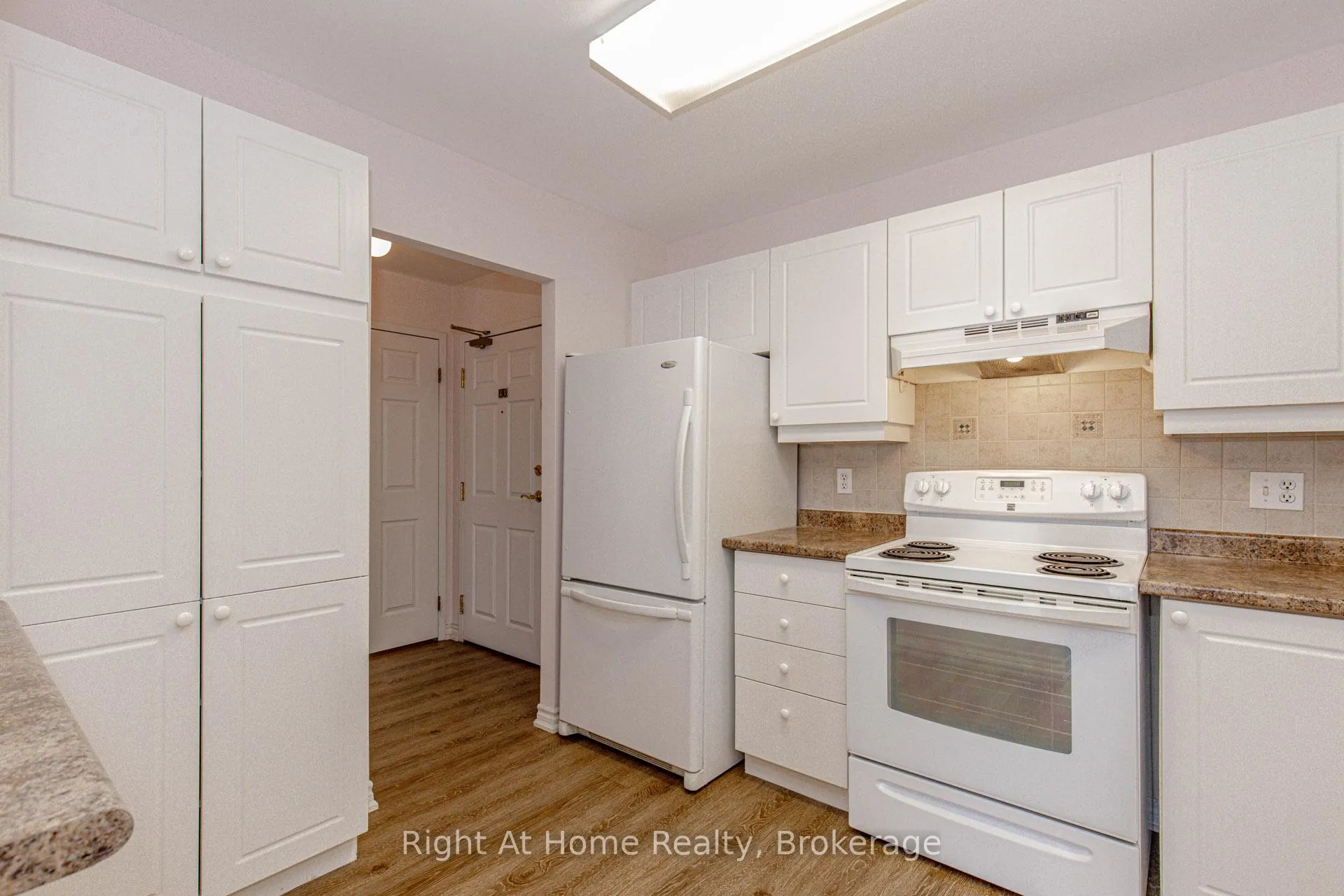 Photo 12 of Unit 106, 137 Martin Street, Milton, Old Milton — HOMEH