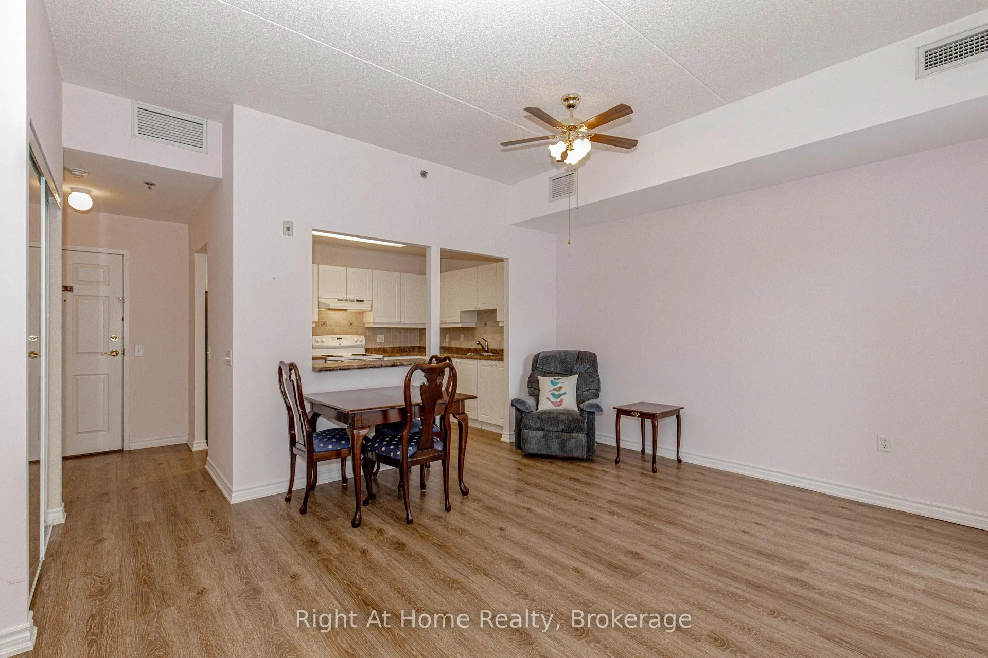 Photo 17 of Unit 106, 137 Martin Street, Milton, Old Milton — HOMEH