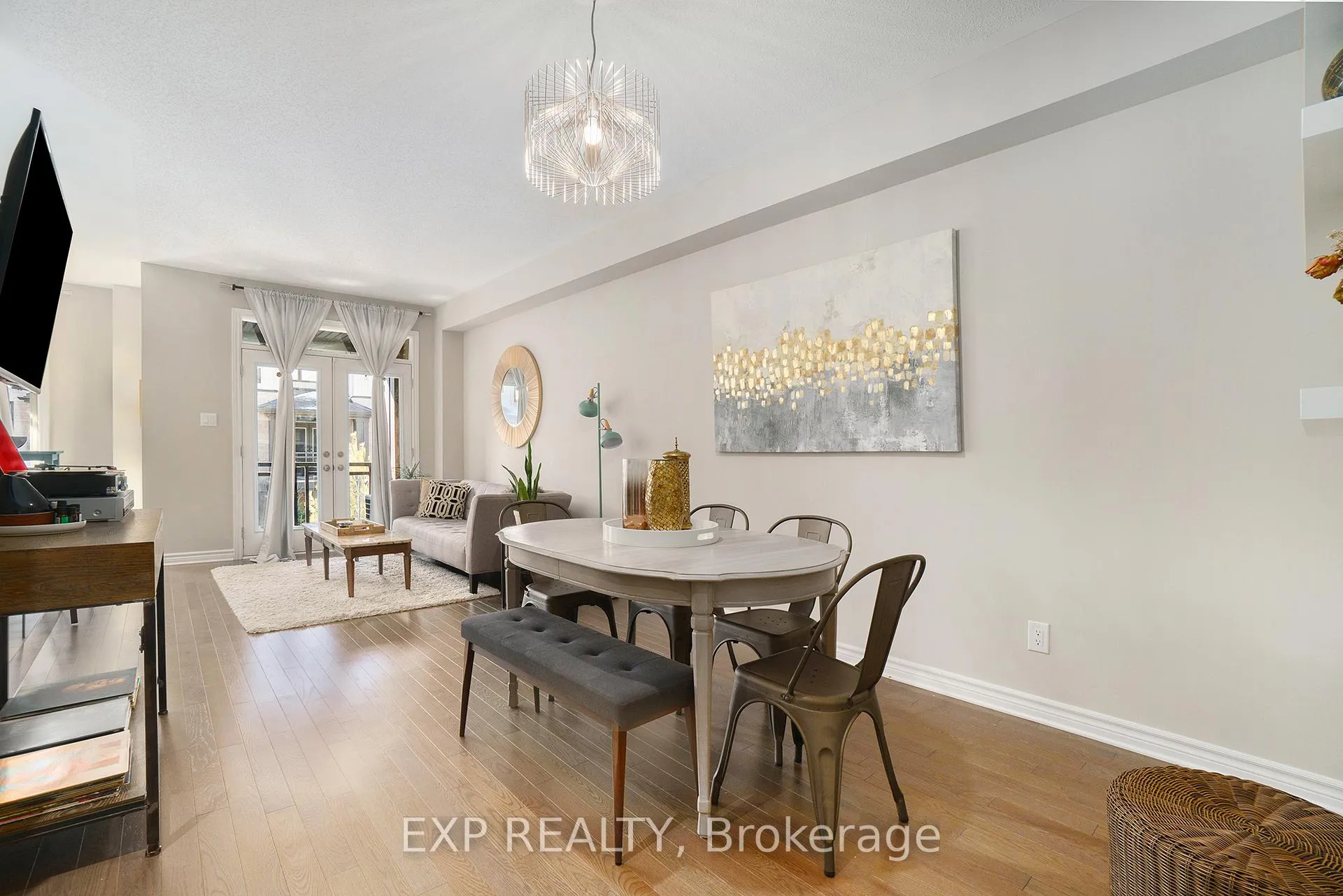 Photo 9 of 83 Stockholm Private, Ottawa, Riverside South/Gloucester Glen — HOMEH