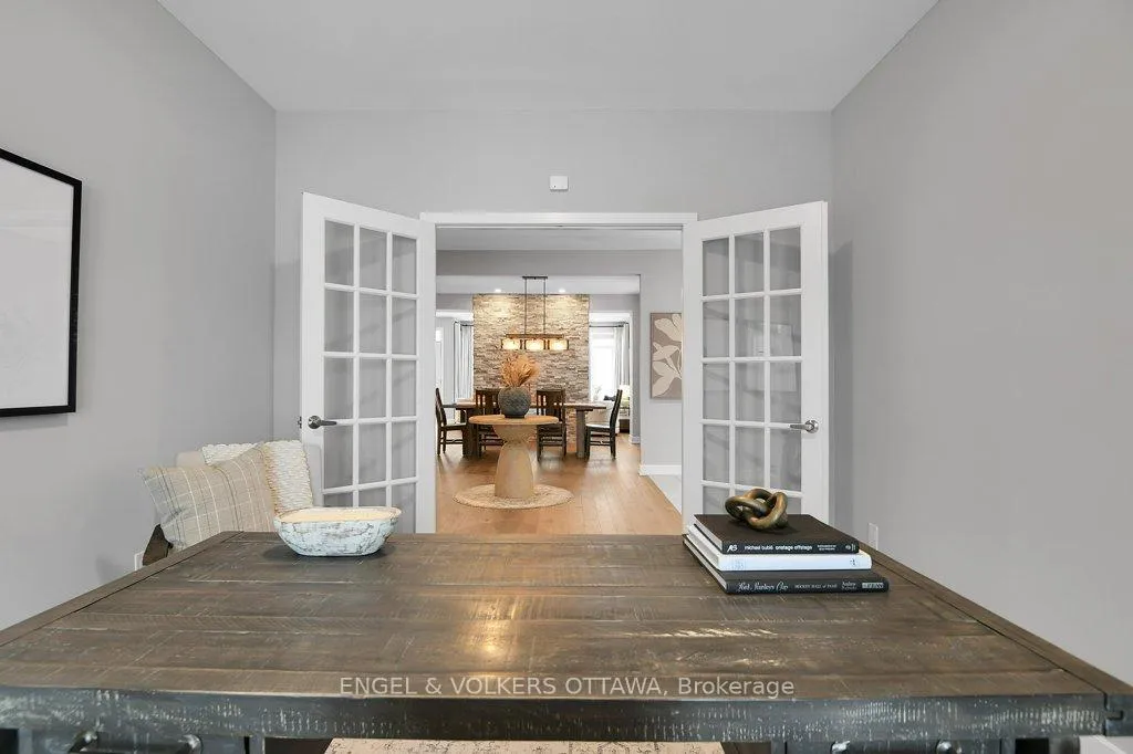Photo 6 of 134 Winterhaven Drive, Ottawa, Mer Bleue/Bradley Estates/Anderson Park — HOMEH
