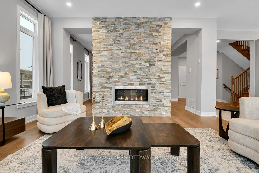 Photo 12 of 134 Winterhaven Drive, Ottawa, Mer Bleue/Bradley Estates/Anderson Park — HOMEH